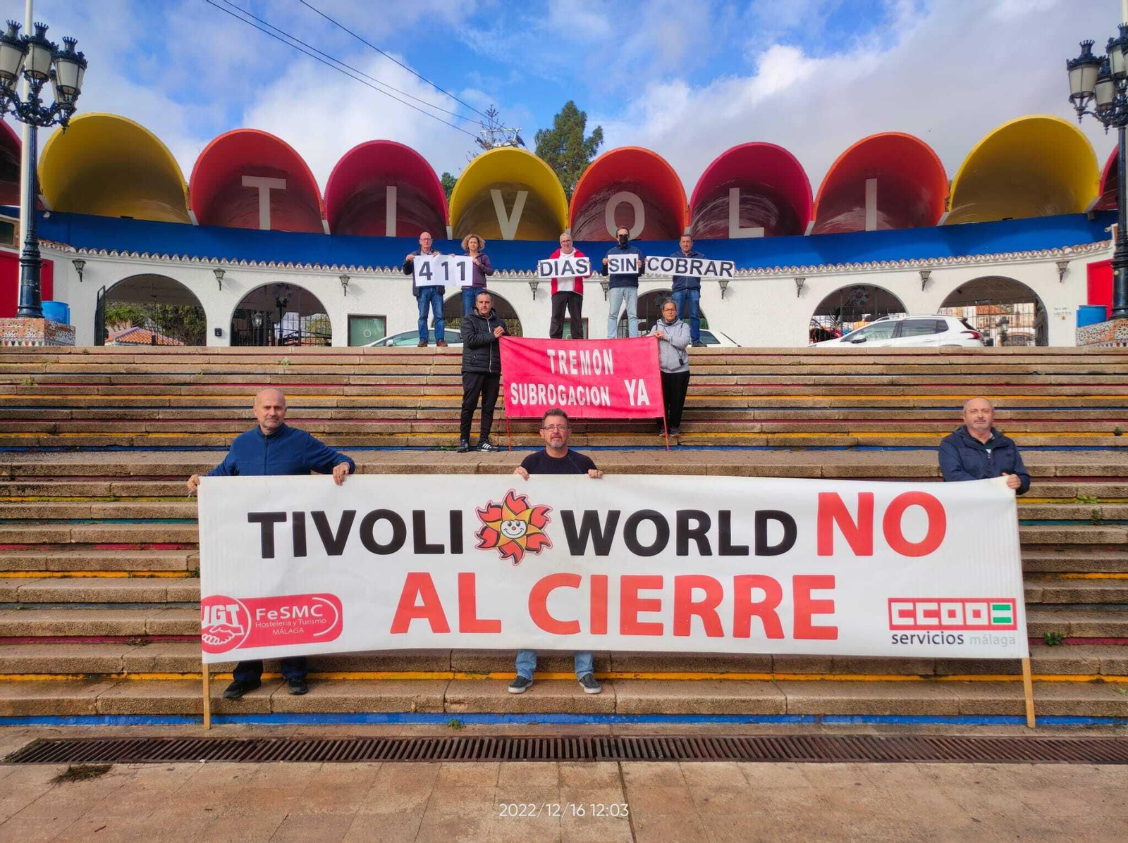 La concentración diaria que realizan los trabajadores de Tivoli.