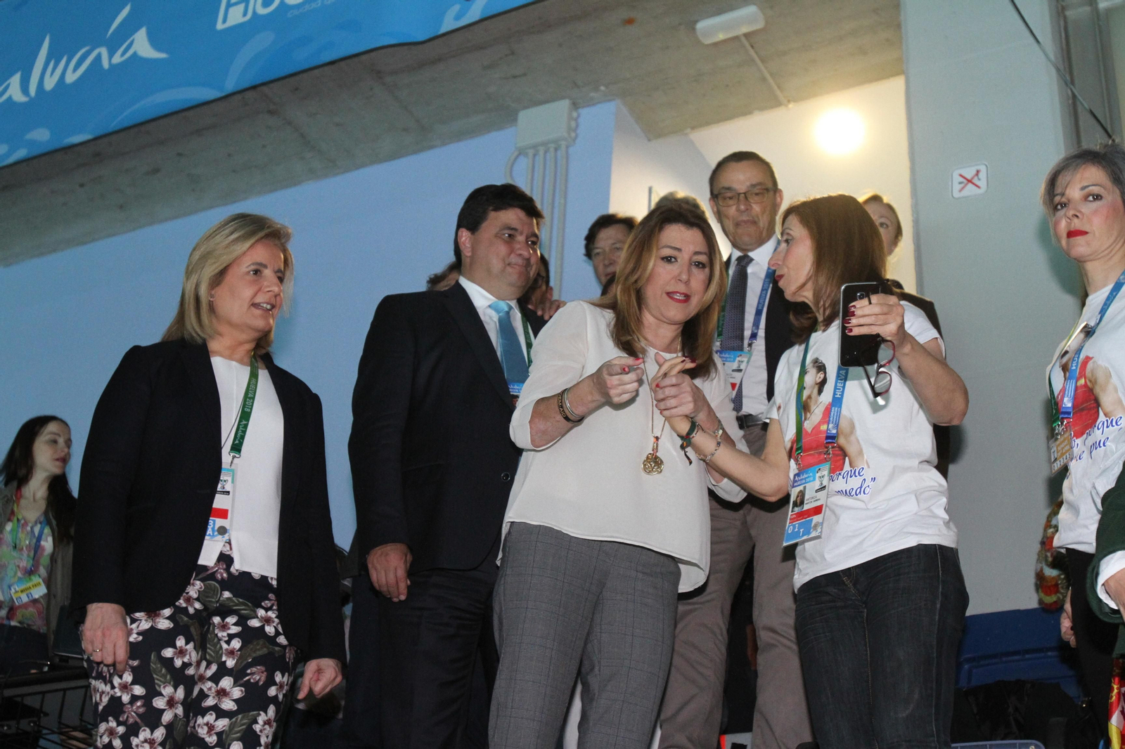 Las gradas del pabellón Carolina Marín se llenaron para ver ganar el oro a la onubense.