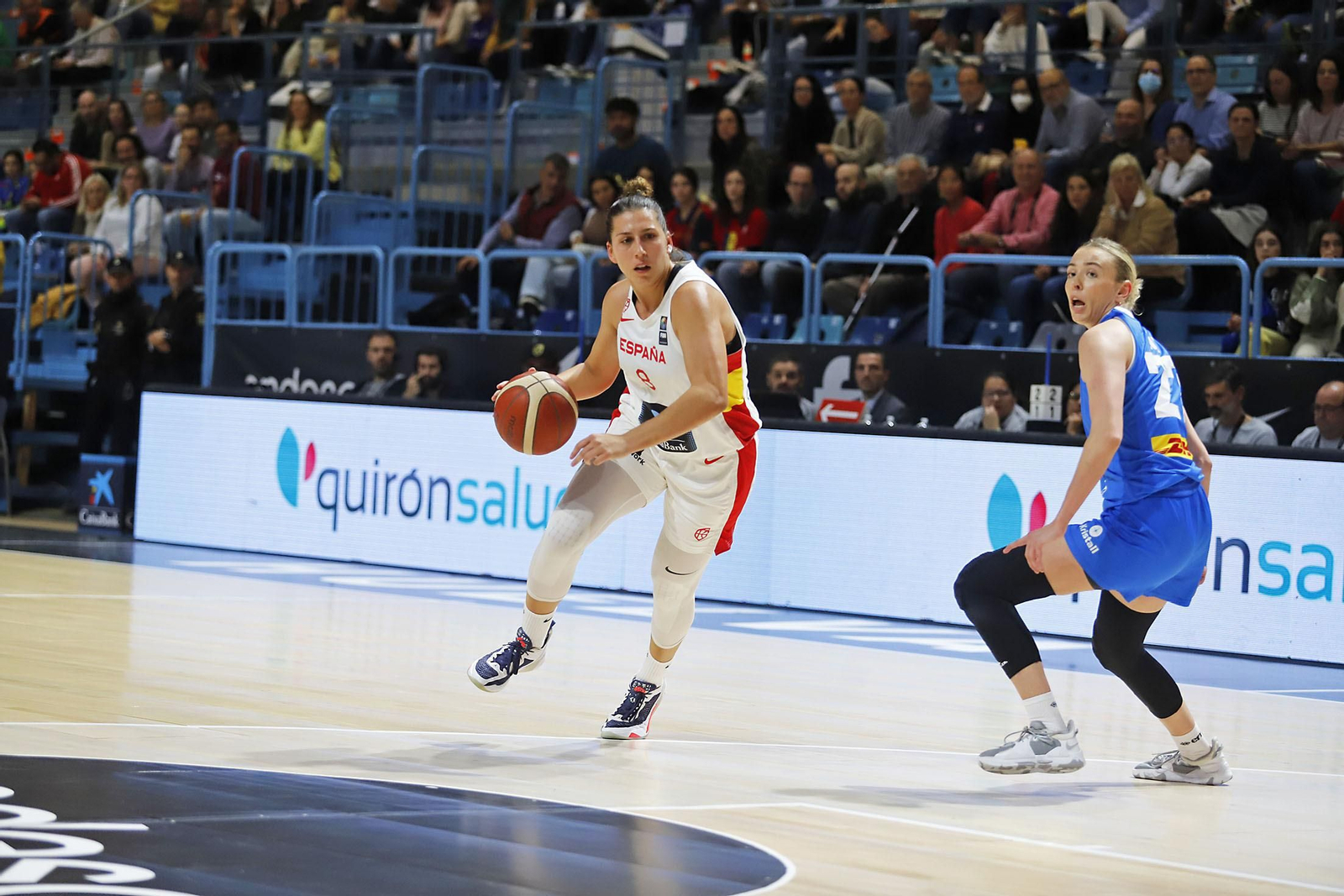 Imágenes del partido de la Selección Española femenina de baloncesto contra Islandia en Huelva