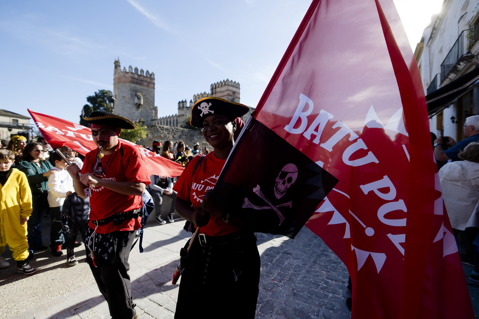 Búscate en las imágenes de la cabalgata de carnaval del Puerto de Santa María