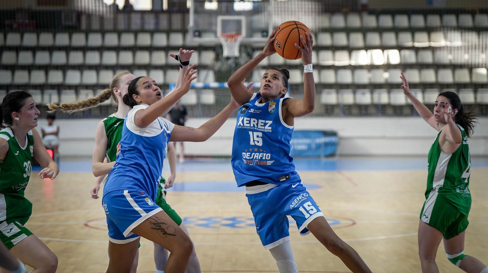 Imágenes del ascenso del Xerez CD Baloncesto a la Liga Femenina 2