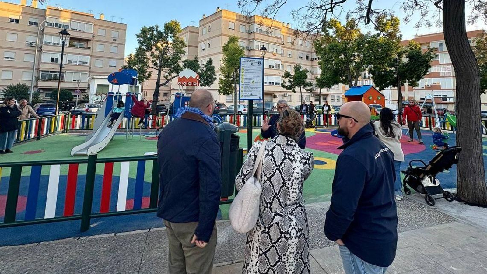 Una imagen de la inauguración del parque infantil Tina Aguinaco.
