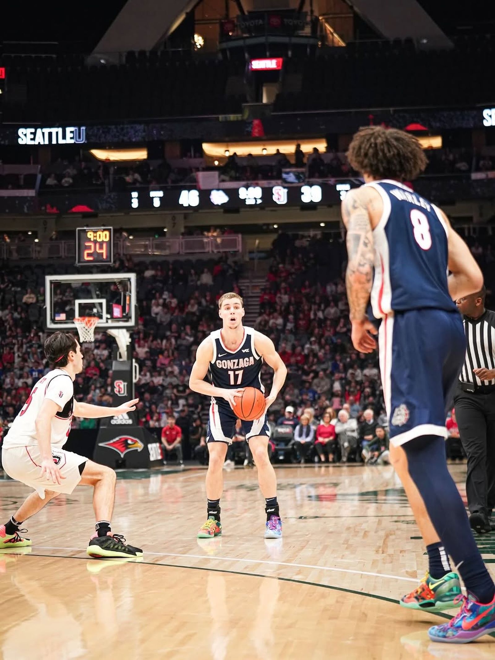 Mario Saint-Supéry bate su récord anotador en la NCAA: 20 puntos