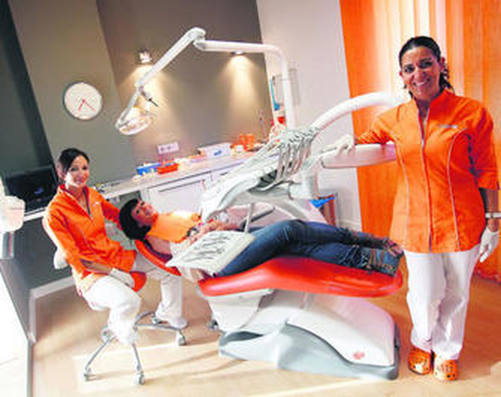 Las odontólogas de la Clínica Oldent siempre ofrecen el mejor trato a sus clientes.