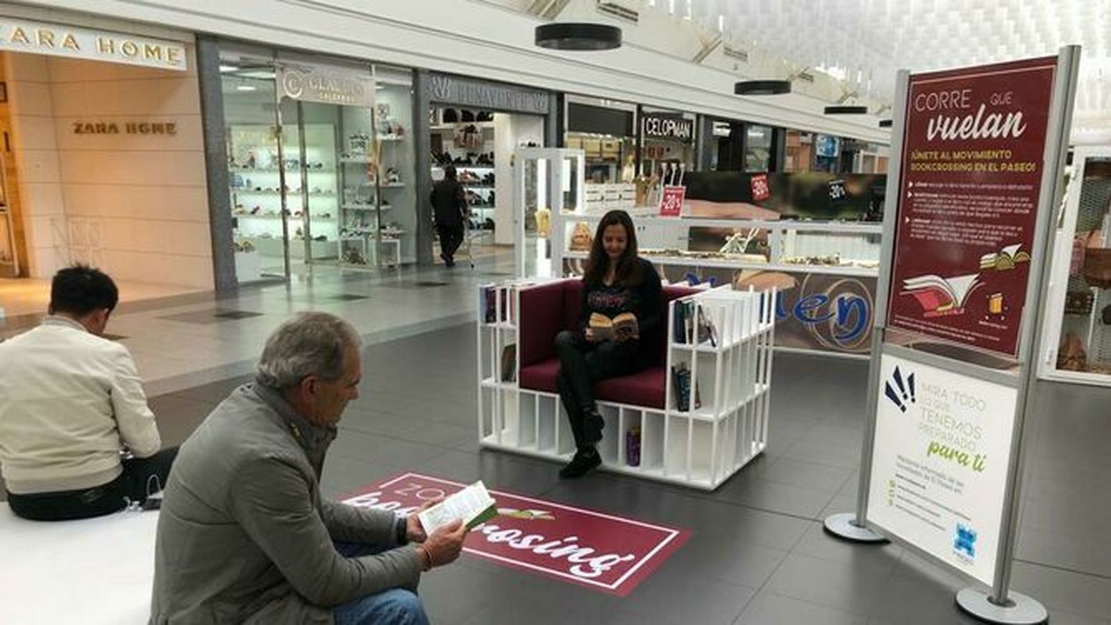 Imagen del interior del centro comercial El Paseo.