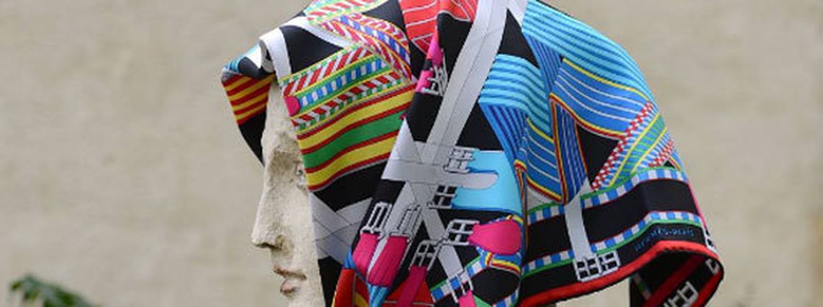 Imagen de uno de los pañuelos de la colección Primavera/Verano de Hermès