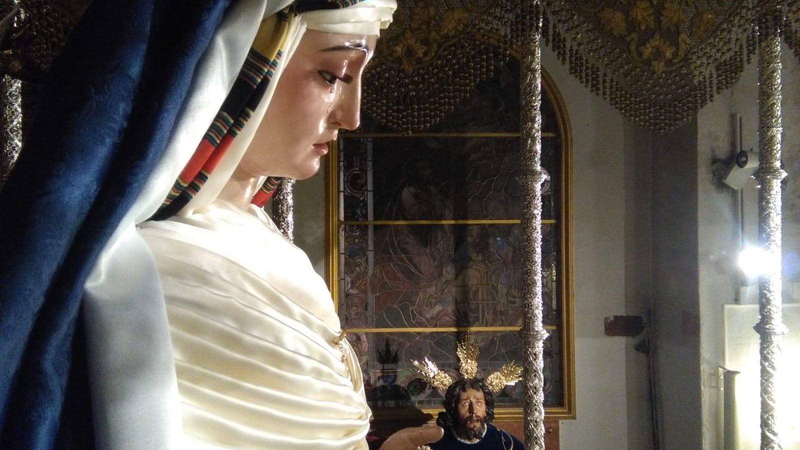 Los dos titulares de la Hermandad de Montesión.