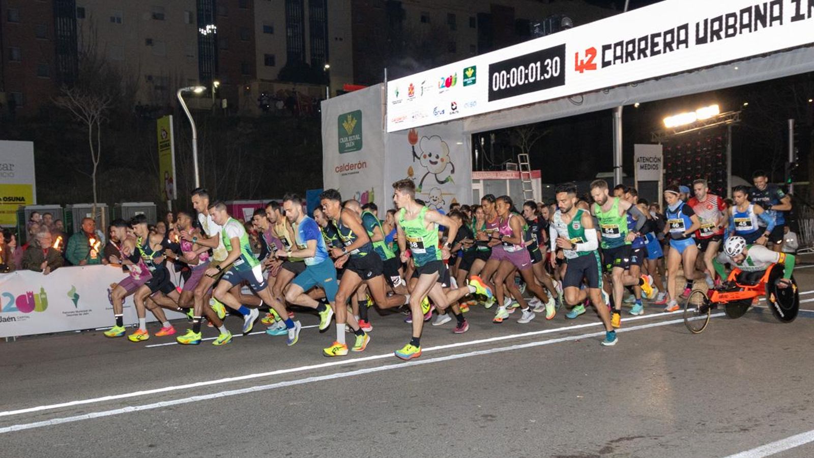 En imágenes: la élite del atletismo mundial despliega su calidad en la Carrera de San Antón de Jaén
