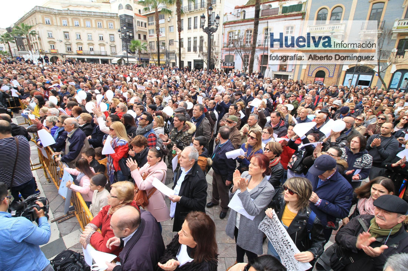 Imágenes de la manifestación contra la derogación de la prisión permanente revisable celebrada en Huelva