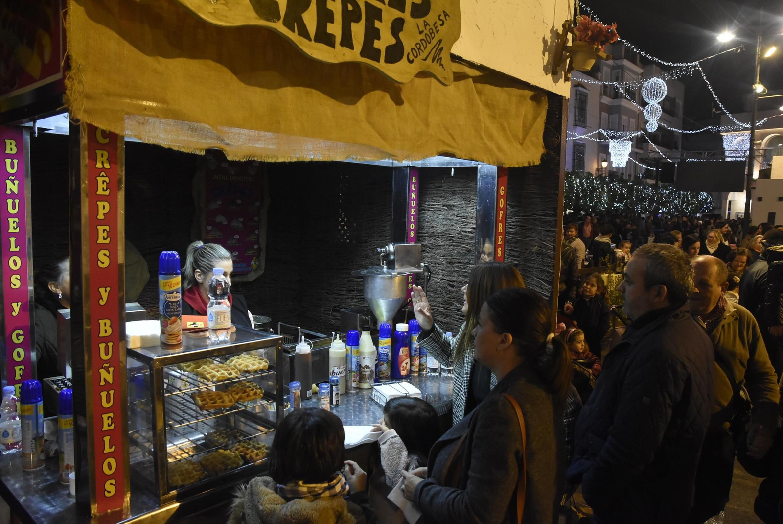 Las imágenes del alumbrado navideño de Lucena