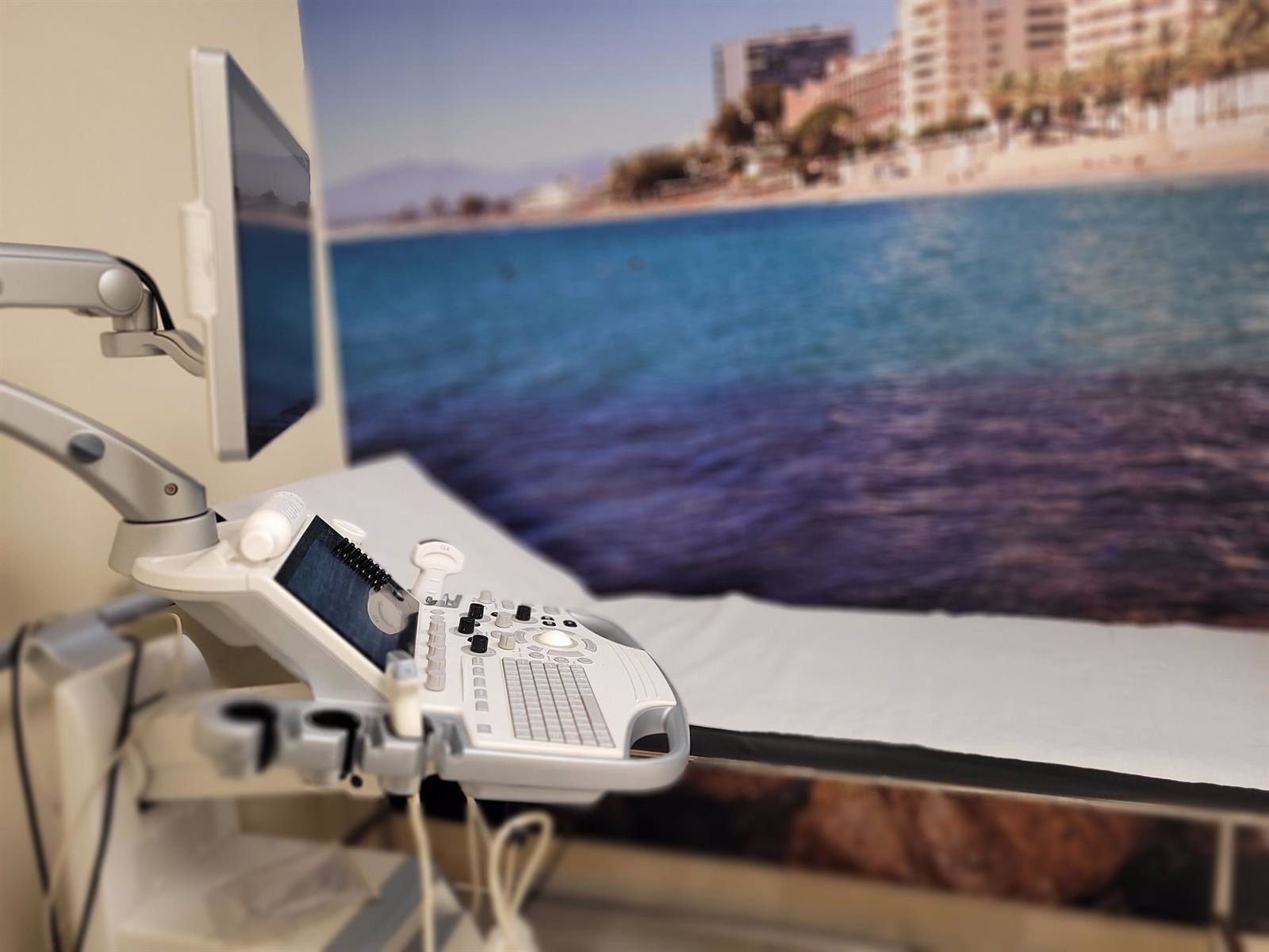 Nuevo ecógrafo incorporado al Hospital Quirónsalud de Marbella.