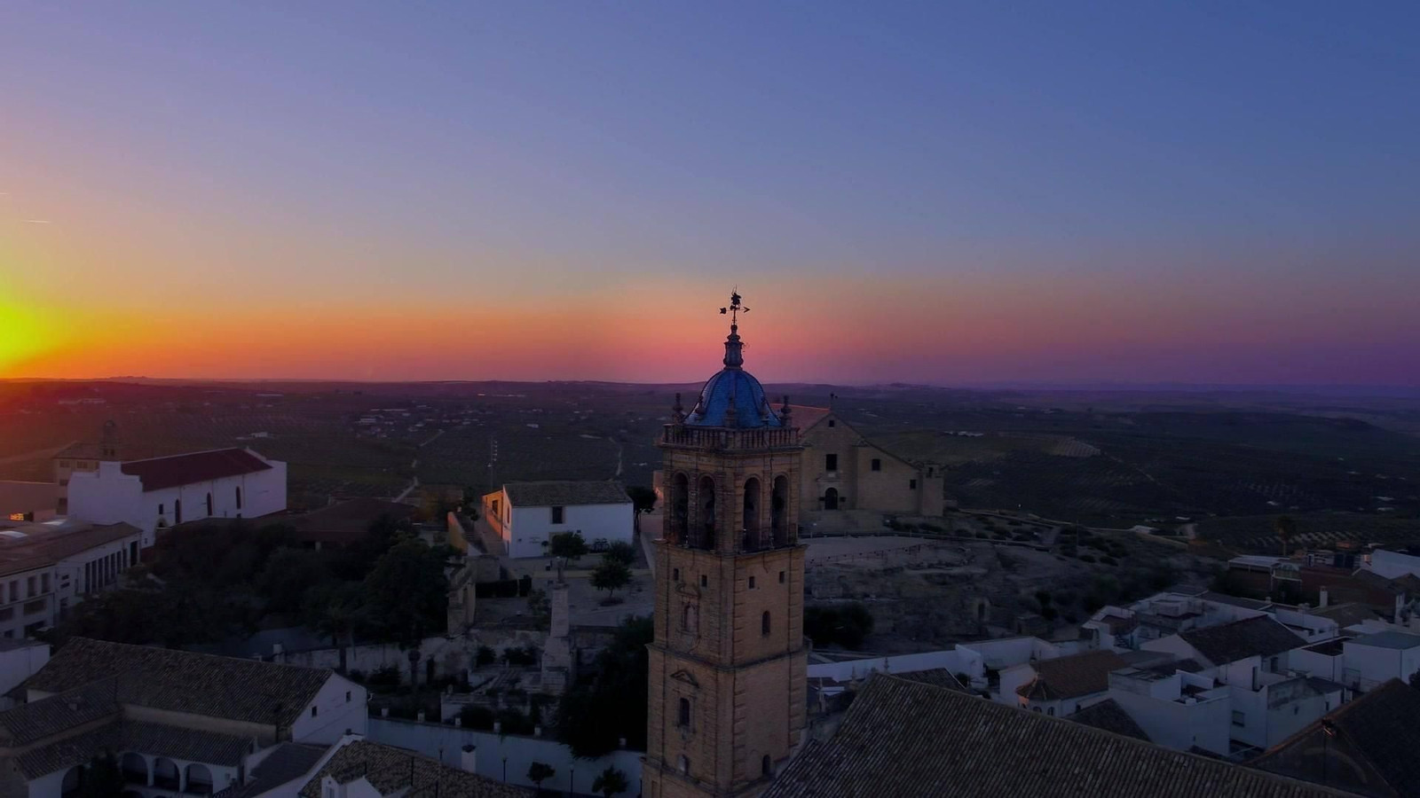 Panorámica de Montilla al anochecer Panorámica de Montilla al anochecer