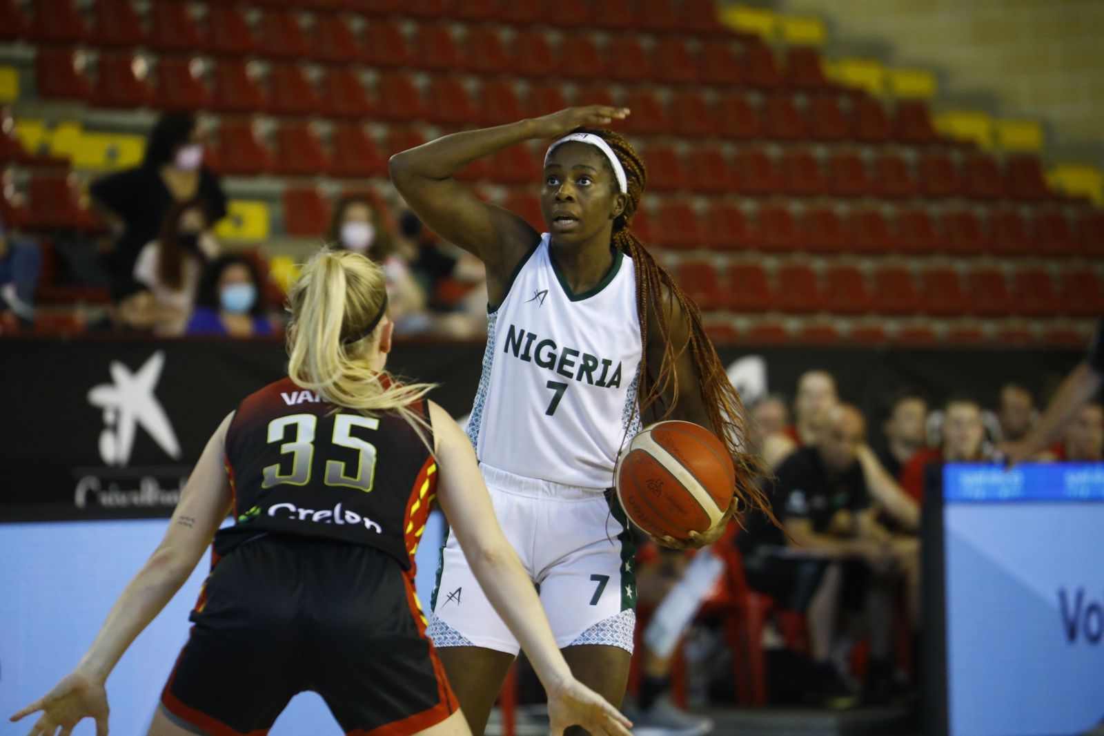 Las imágenes del triunfo de Bélgica sobre Nigeria en Córdoba