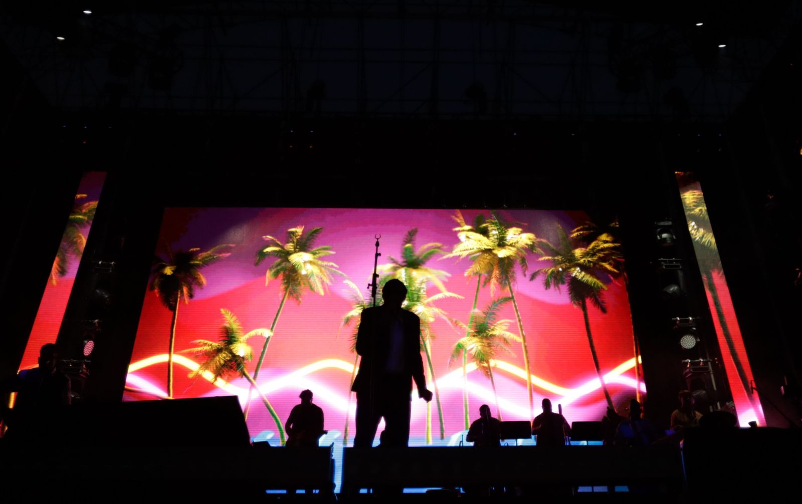 Búscate en el concierto de Juan Luis Guerra en el Concert Music Festival