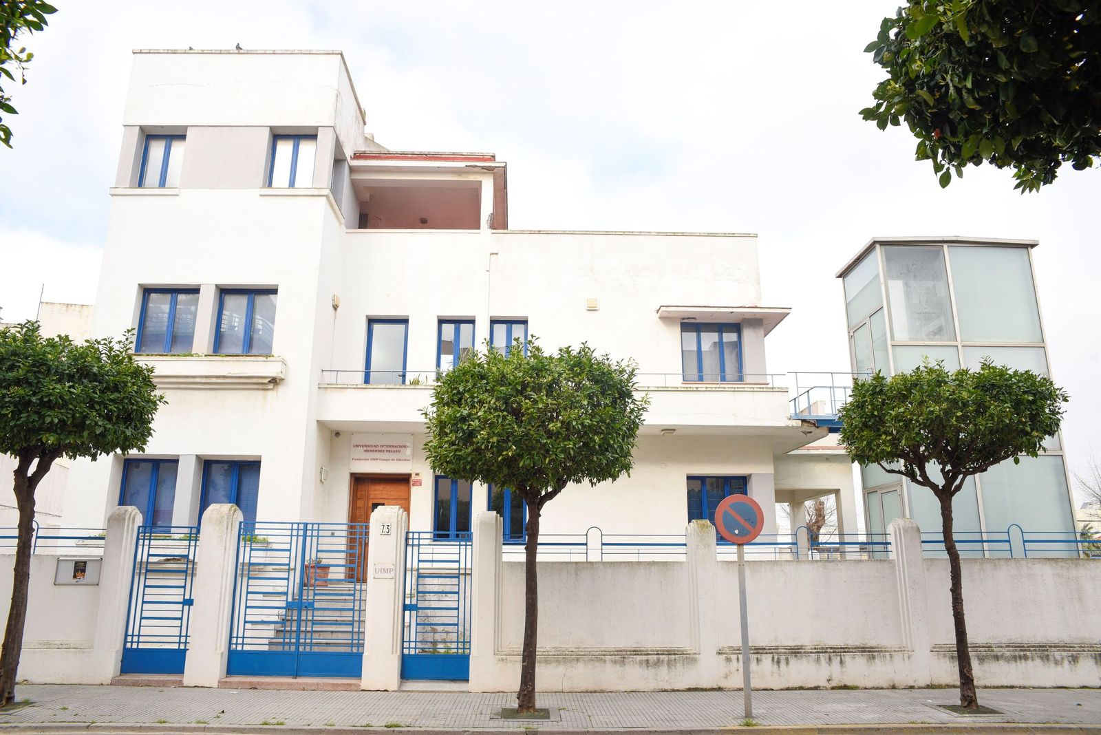 Vista general del chalet D'Amato, en La Línea.