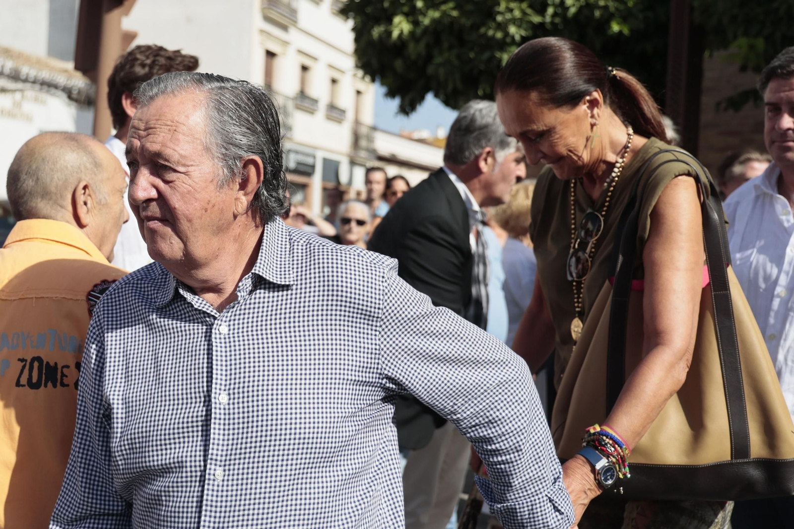 Las imágenes del entierro de Paco Camino