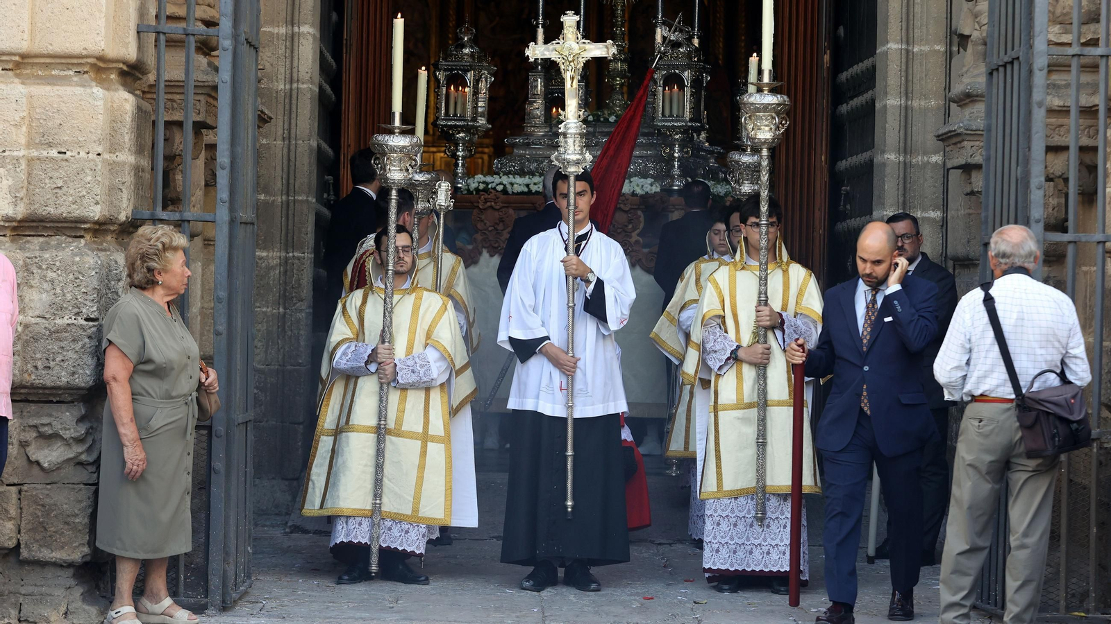 Salida del Corpus de Minerva de San Miguel en Jerez