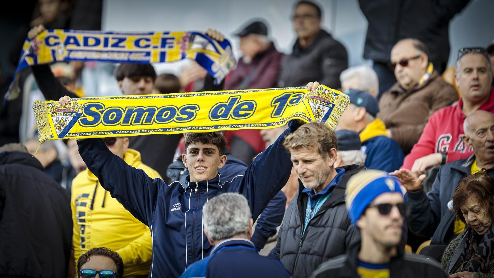 Búscate entre las fotos del partido de fútbol Cádiz CF - Albacete Balompié