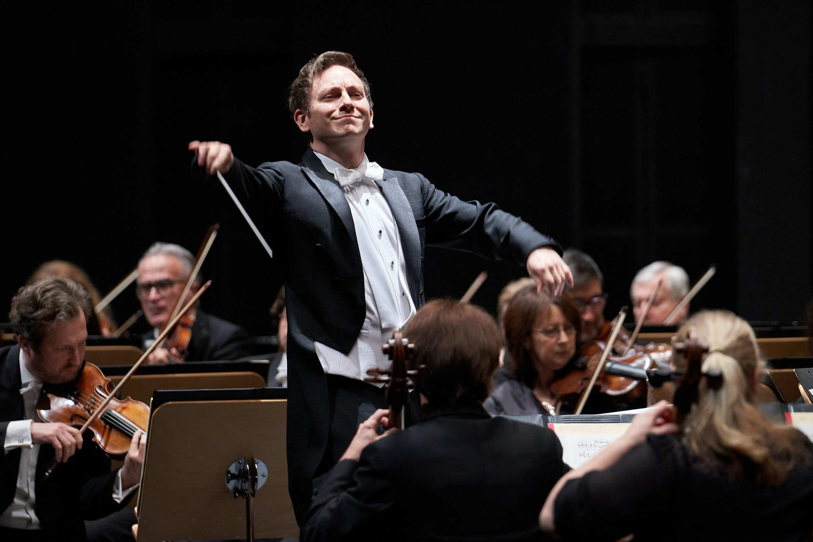 Daniel Smith en el podio de la ROSS