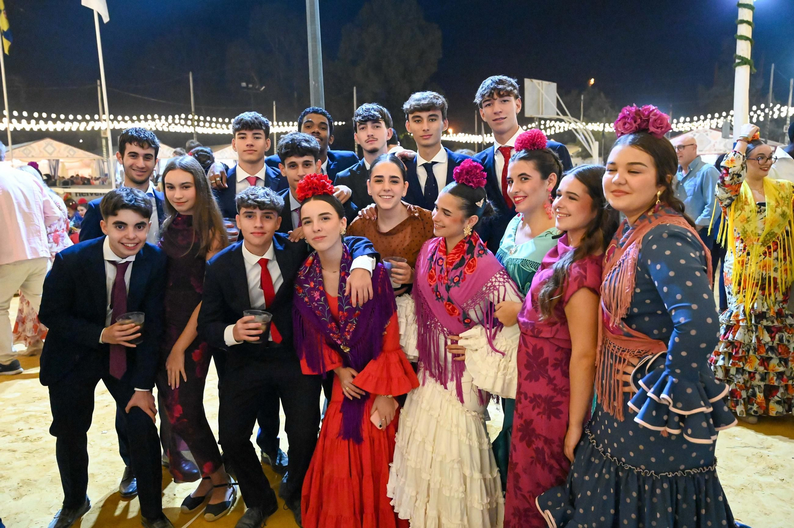 Imágenes del ambiente del ambiente de la noche del sábado en la Feria de Otoño y del Caballo 2025 de Huelva