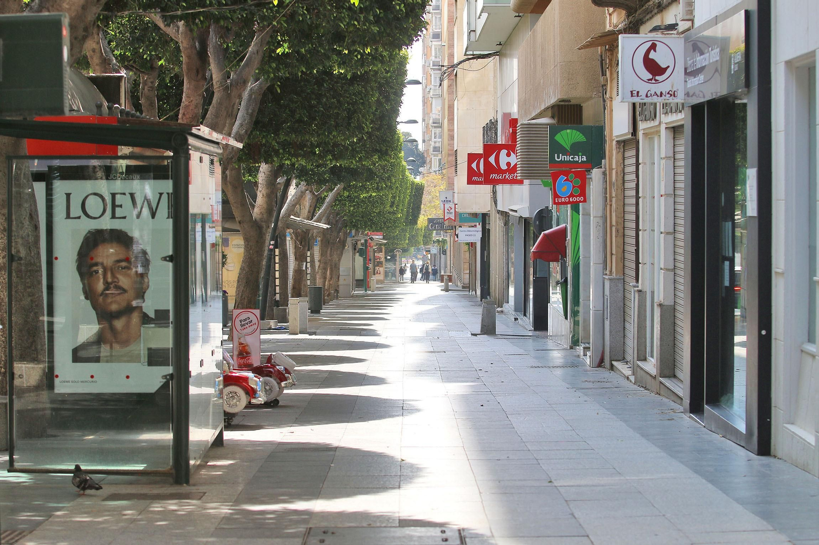 Las imágenes de la capital y los pueblos, paralizados para frenar el coronavirus