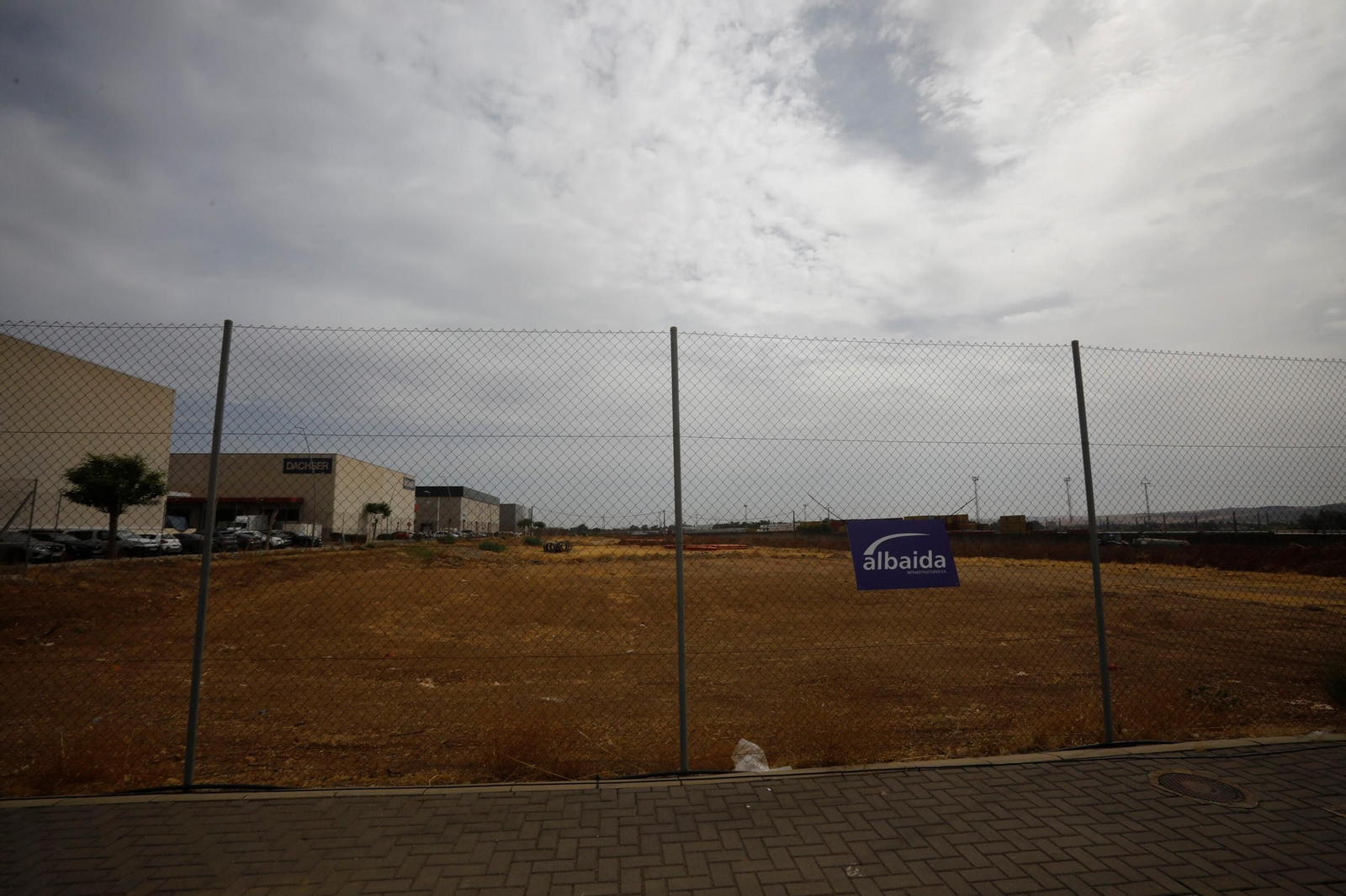 El inicio de las obras de la tercera fase del parque logístico de Córdoba, en imágenes