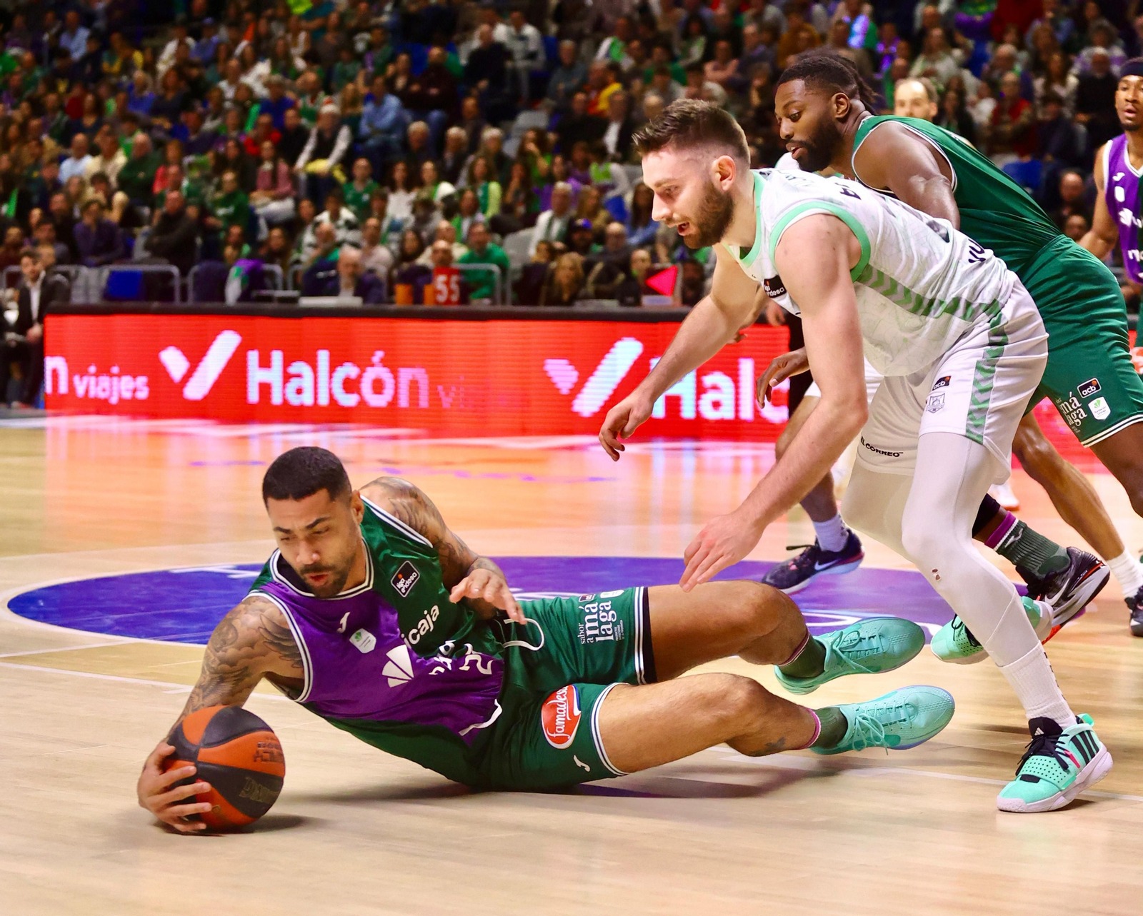 El Unicaja - Surne Bilbao, en fotos
