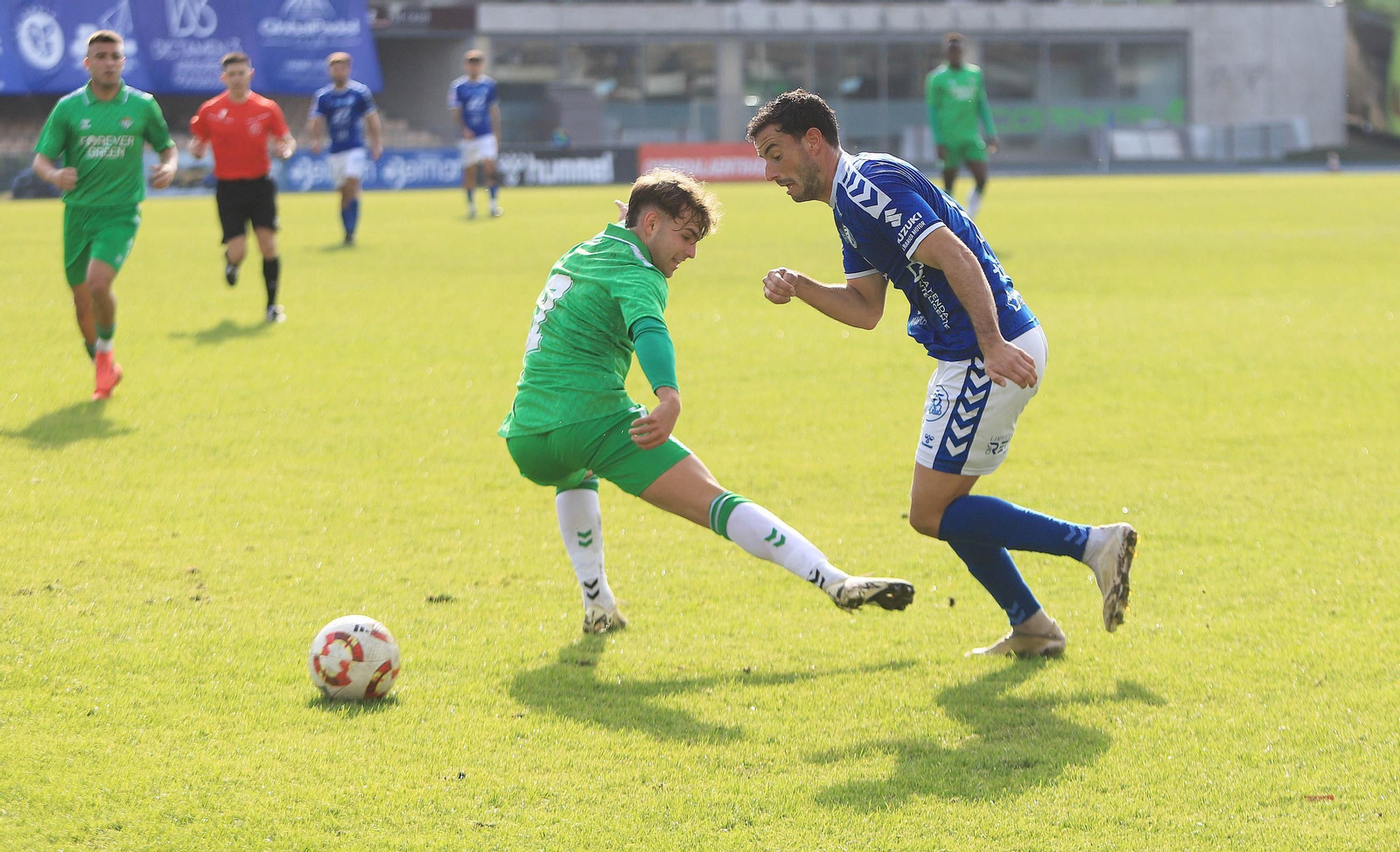 Imágenes del amistoso entre el Xerez DFC - Betis Deportivo
