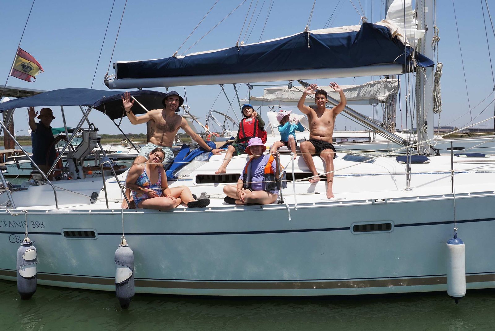 'Navega con Álvaro', la sesión de quimioterapia en Huelva, en imágenes