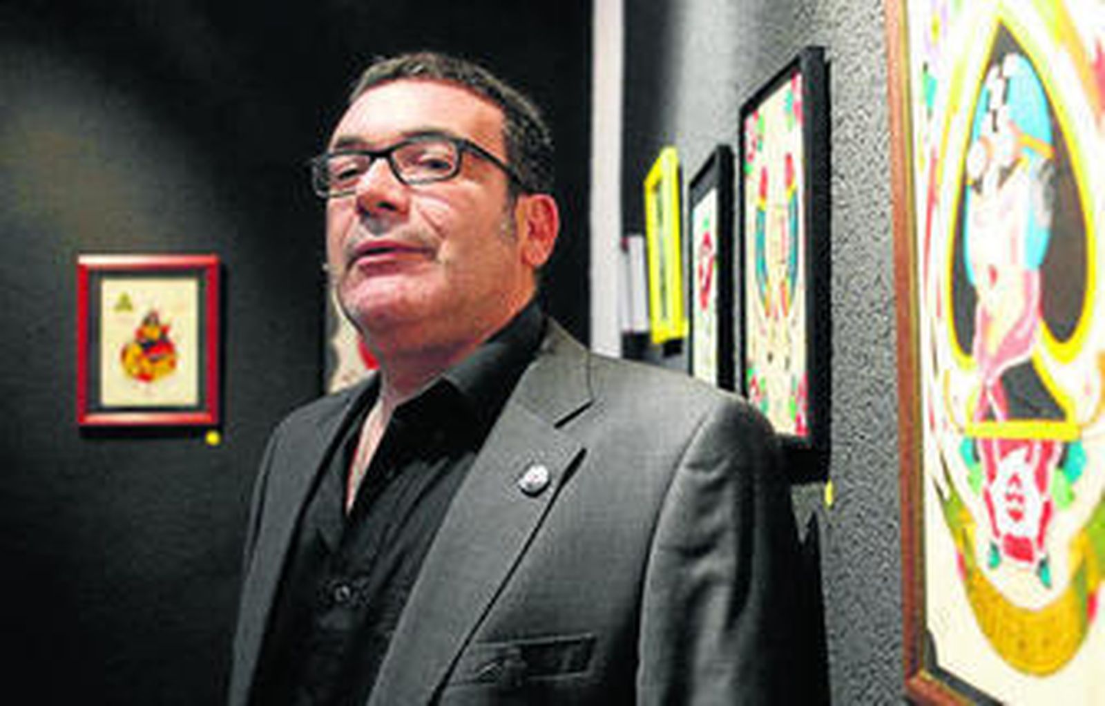 Fran López, director de la Sala Vampiras donde el 8 de mayo se inaugura la muestra 'Dancing with the Devil'