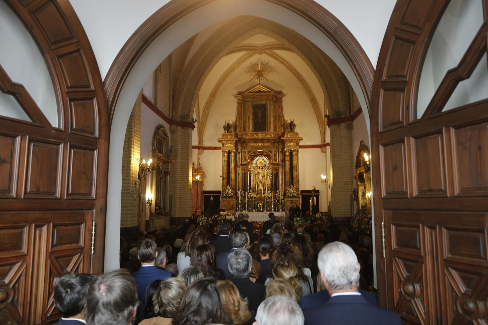 Las imágenes del funeral de Ángel Peralta