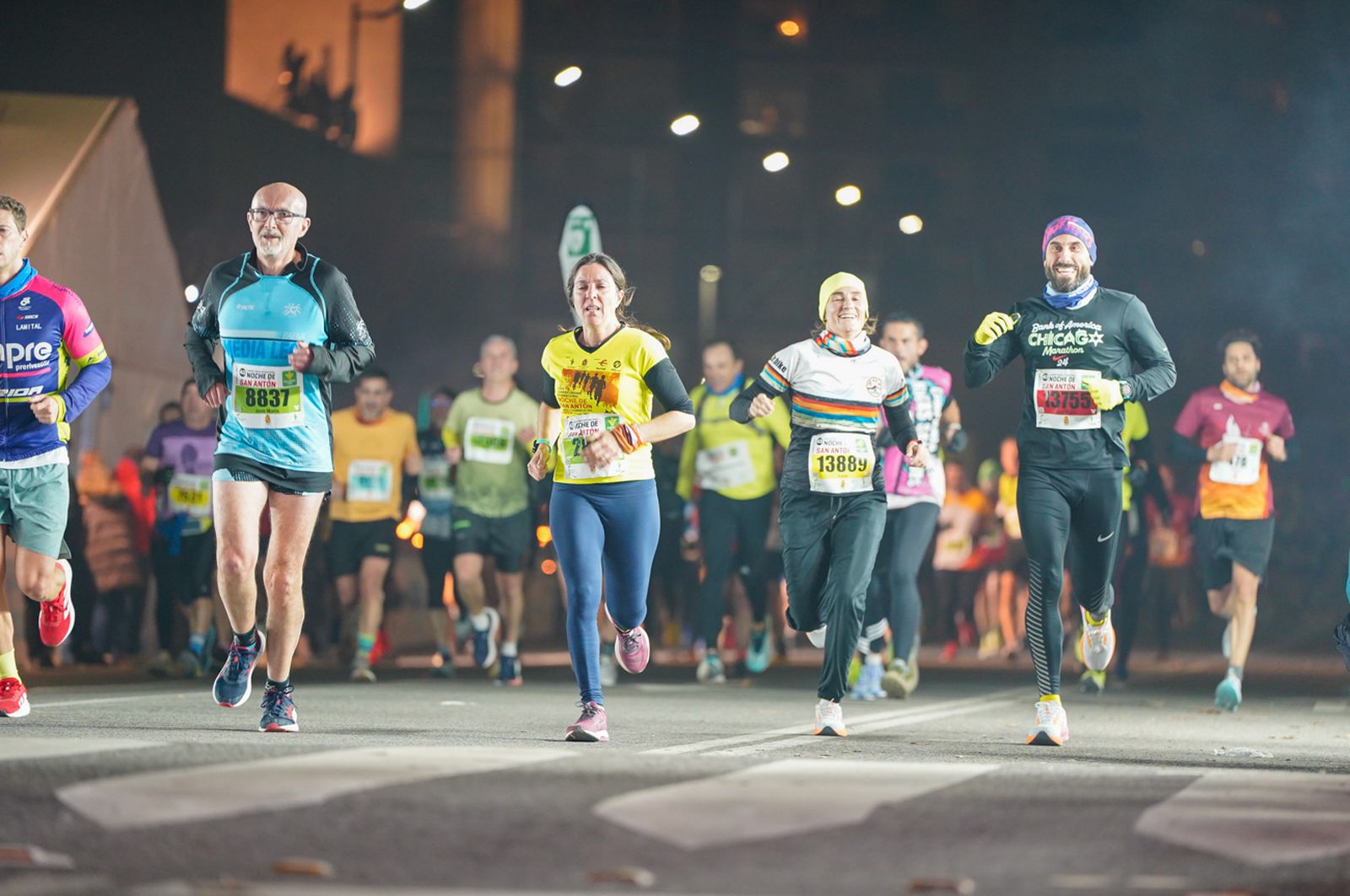 En imágenes: búscate en tu llegada a meta de la Carrera de San Antón 2026 (9)