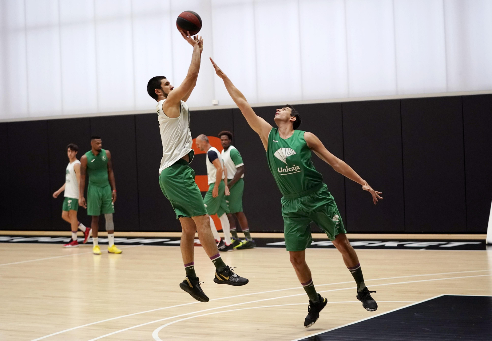 Las fotos del entrenamiento del Unicaja en L'Alquería