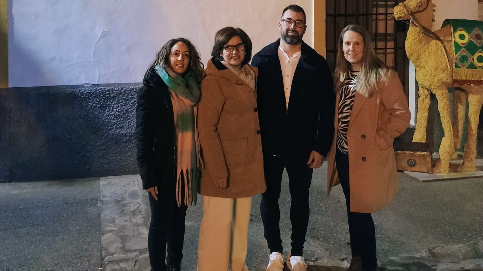 Pilar Álvarez y la alcaldesa de Gualchos-Castell de Ferro, Toñi Antequera