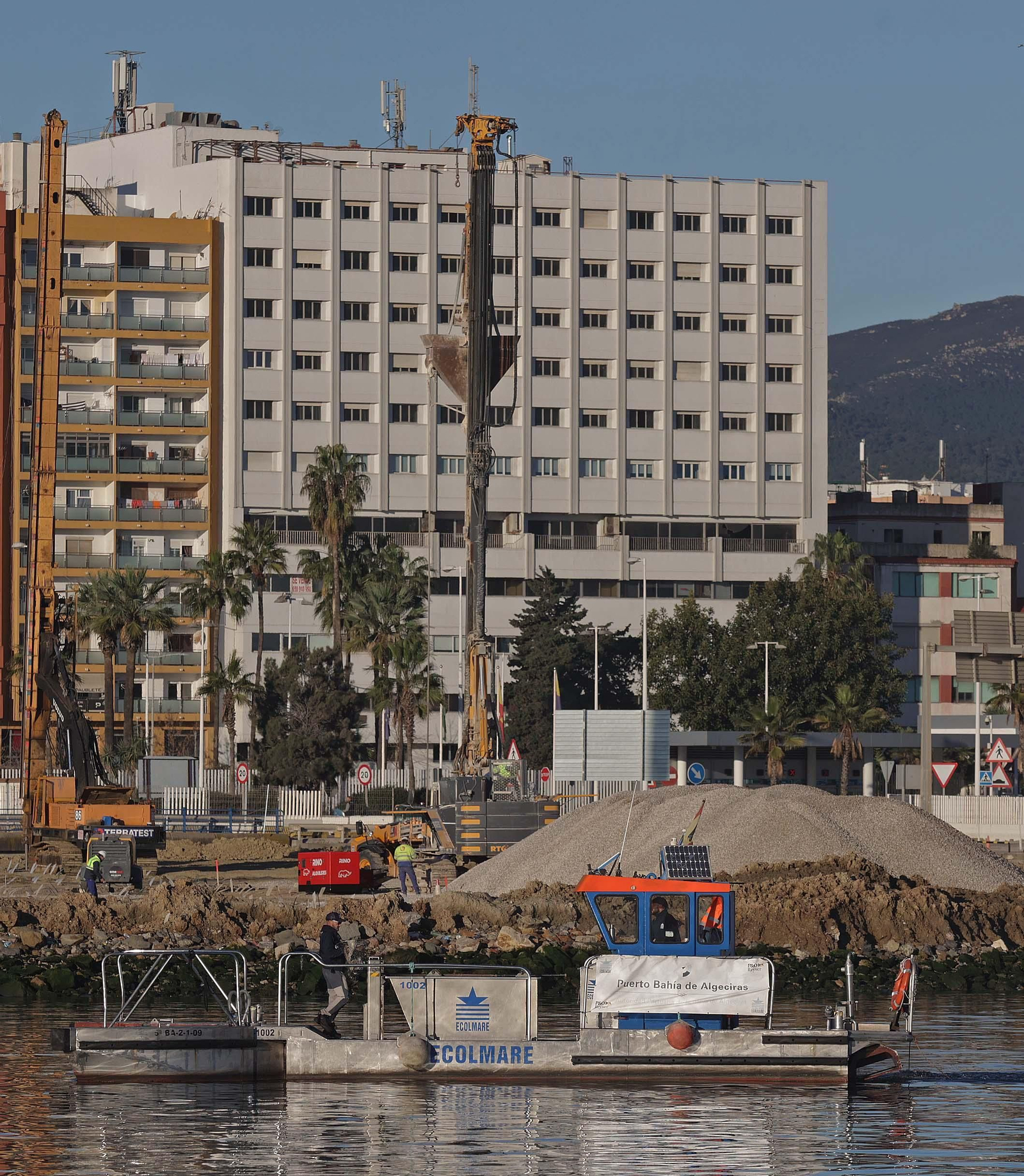 Fotos de las obras del nuevo muelle de Galera en el Puerto de Algeciras