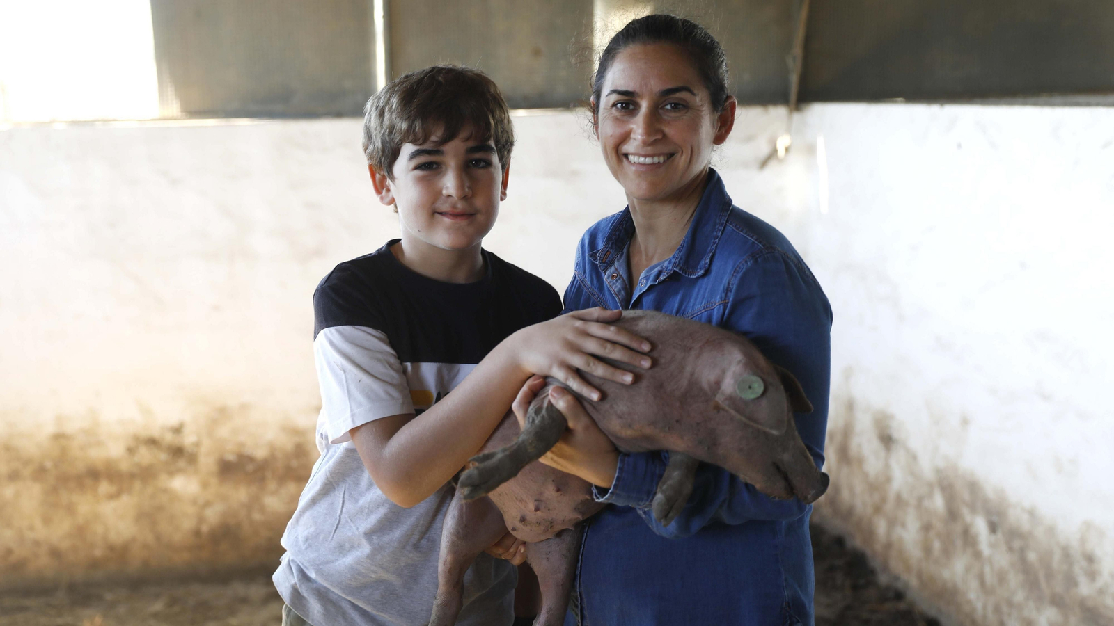 Las fotos de los cerdos 100% ibéricos que se crían en Tarifa