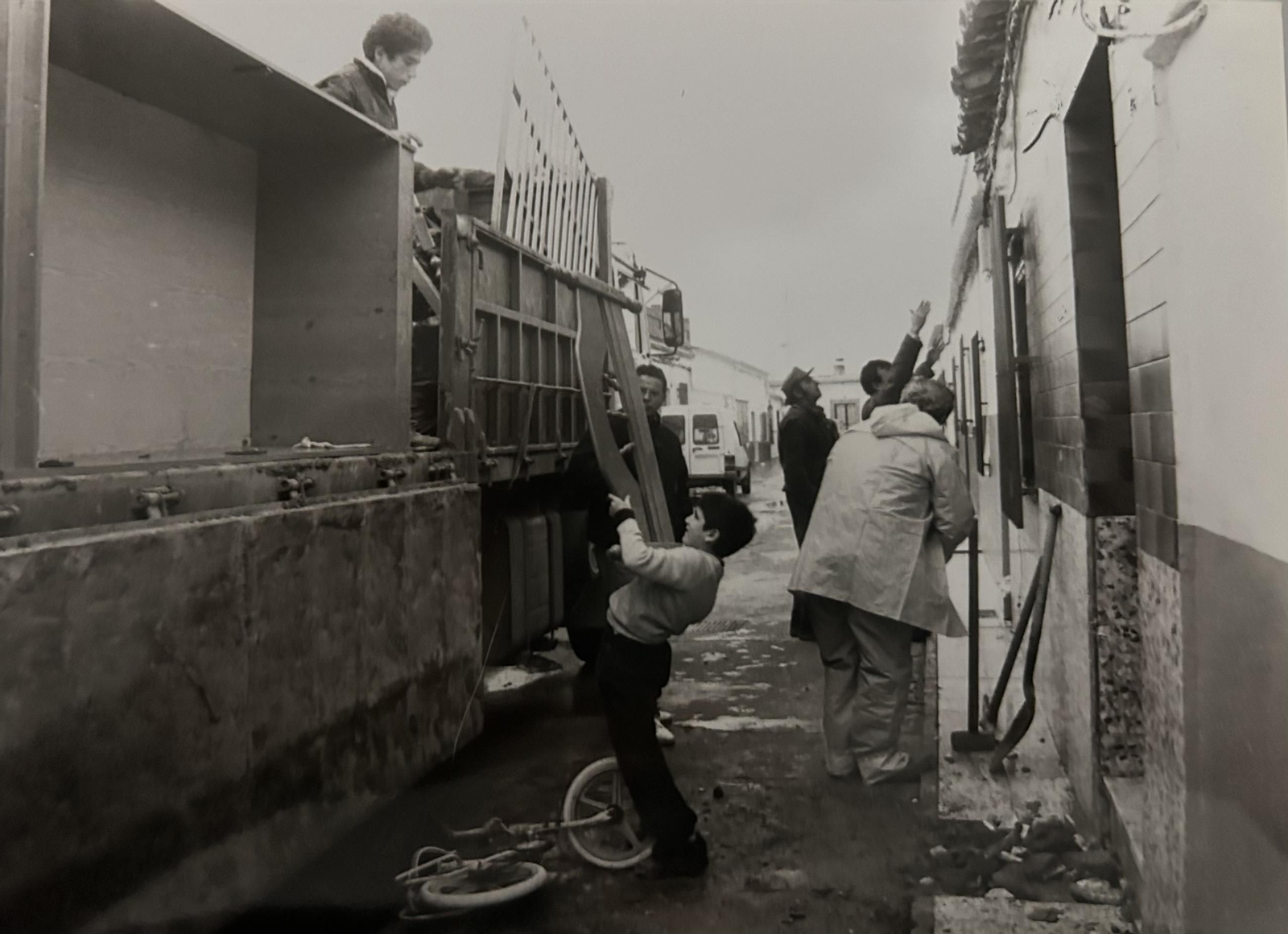 Efectos de las inundaciones de Huelva en 1996 en Marismas del Odiel y Barriada de la Navidad.