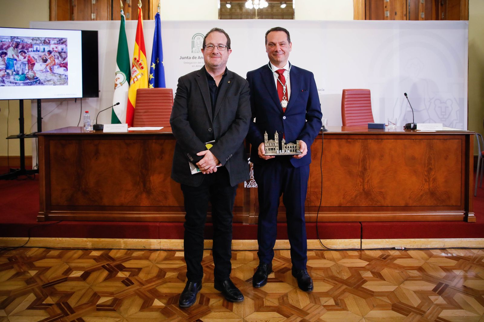 Juan Manuel Martín Robles ingresa como académico de Historia de Andalucía y te lo contamos en imágenes