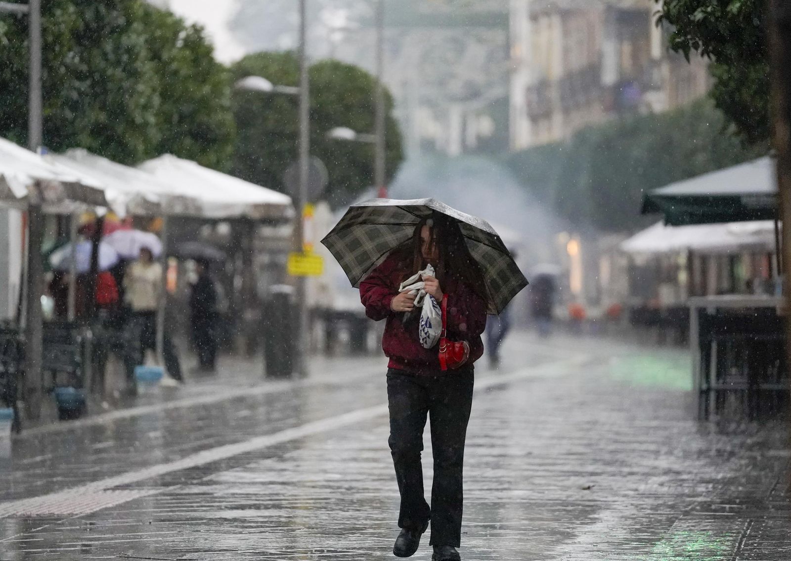 Viernes de lluvia intensa en Sevilla