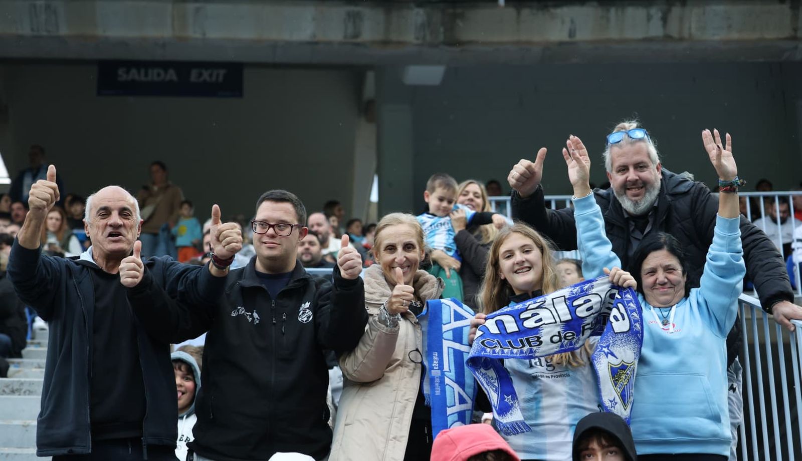 Búscate en las fotos del entrenamiento del Málaga CF en La Rosaleda