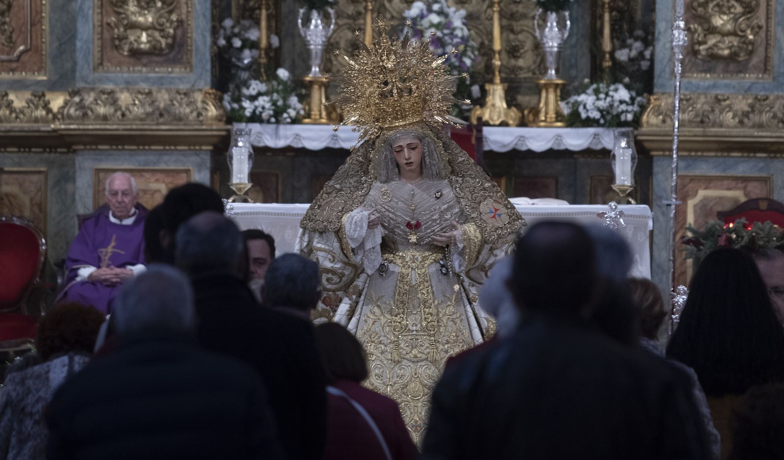 Las imágenes del besamanos de la Trinidad