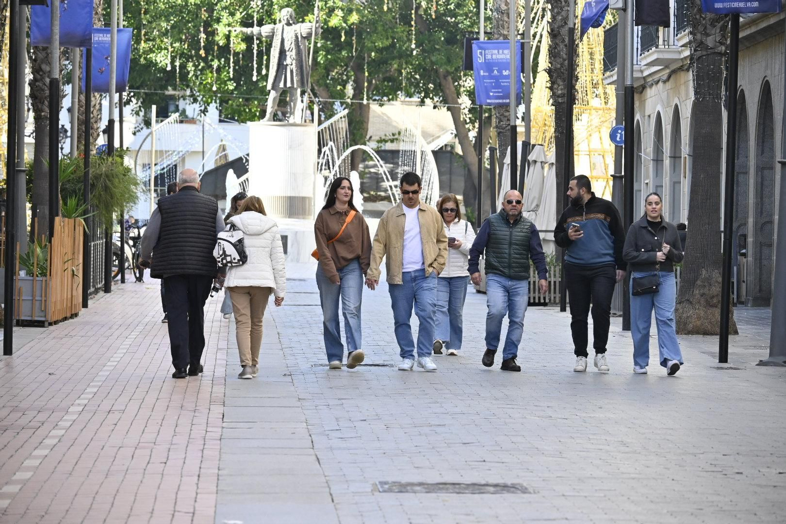 Imágenes de la mañana de domingo en Huelva