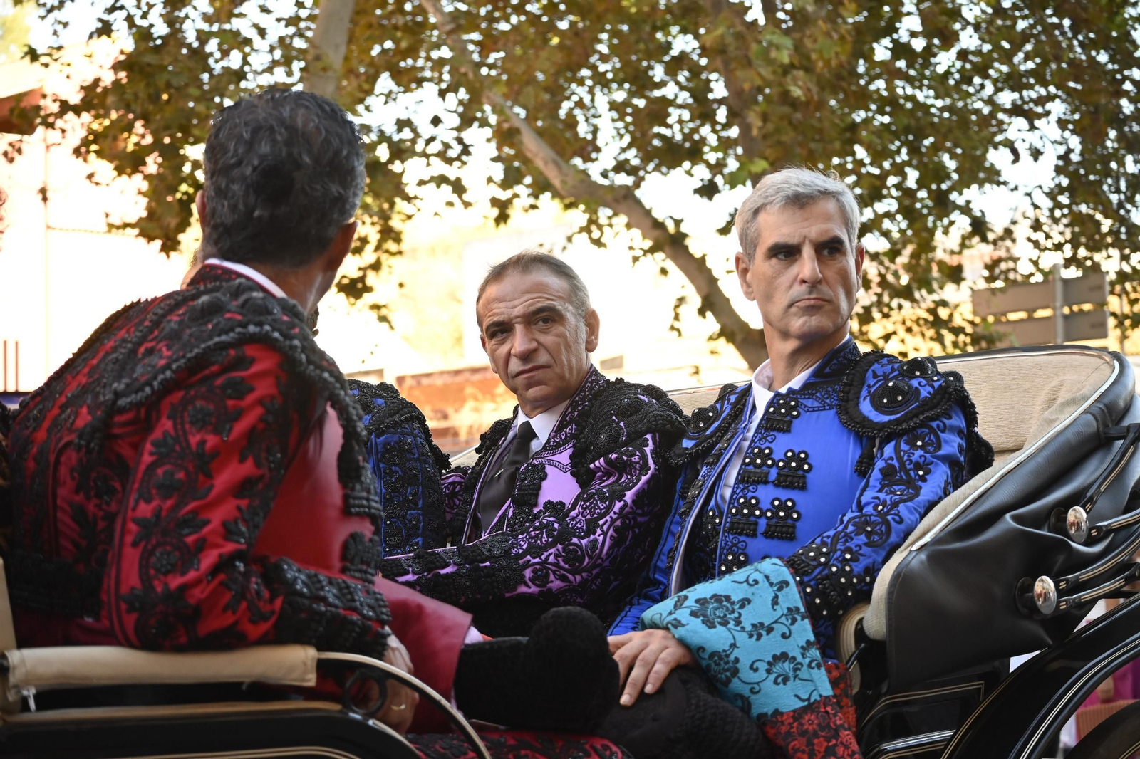 Imágenes de ambiente en el tercer día de toros en Huelva