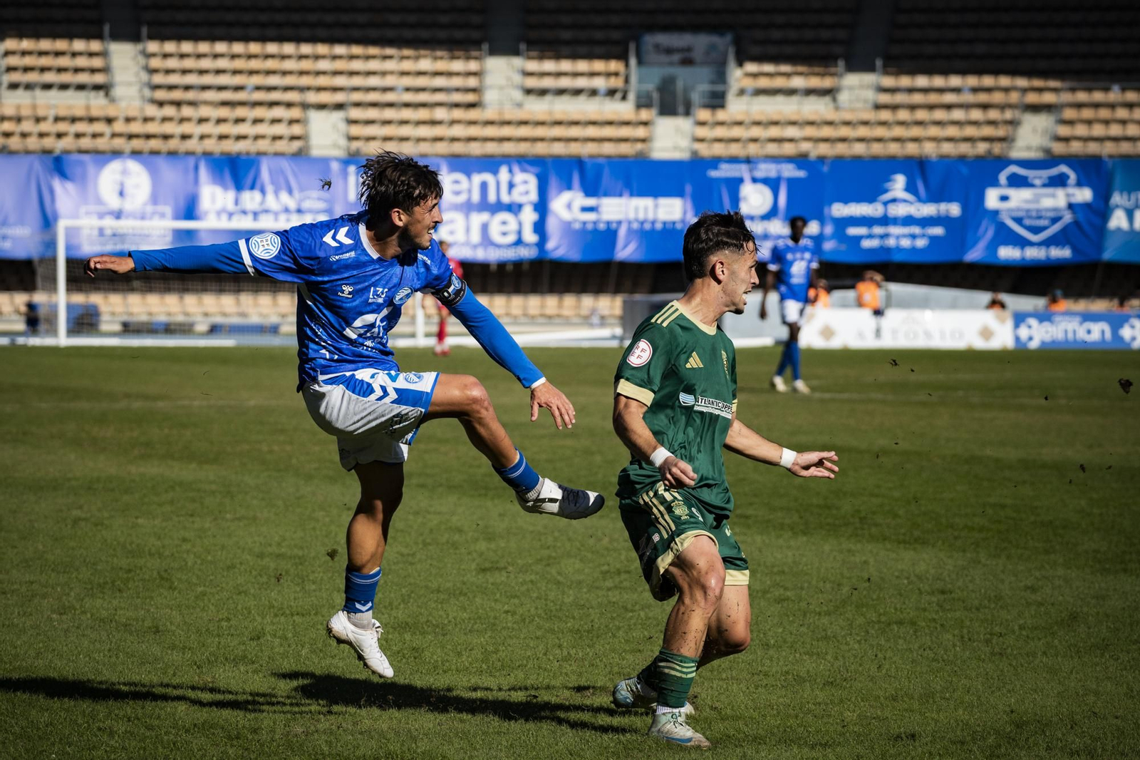 Las mejores imágenes del Xerez DFC-Recreativo de Huelva en Chapín