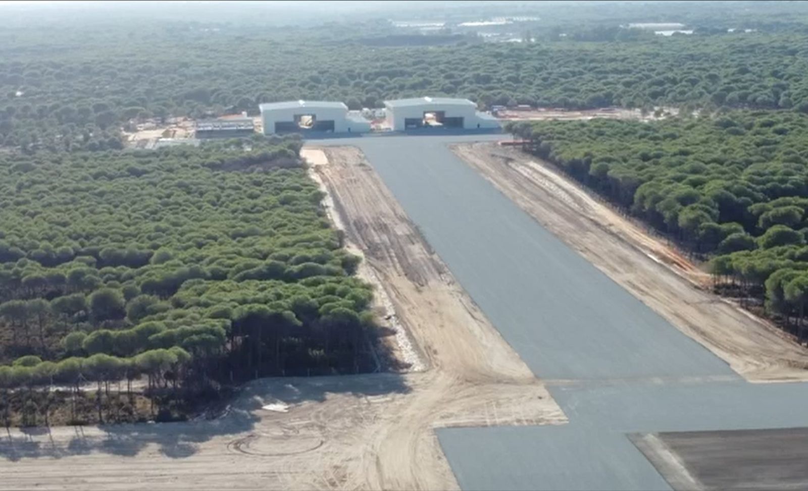 Pista de aterrizaje del CEUS de Moguer