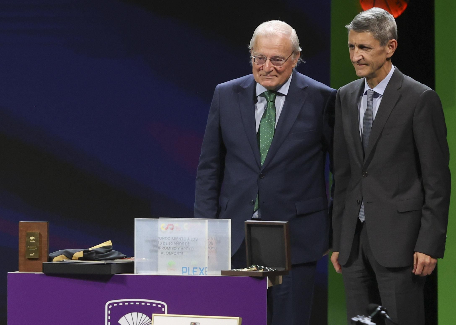 La gala del 30 aniversario de la unión Caja de Ronda-Maristas, en fotos
