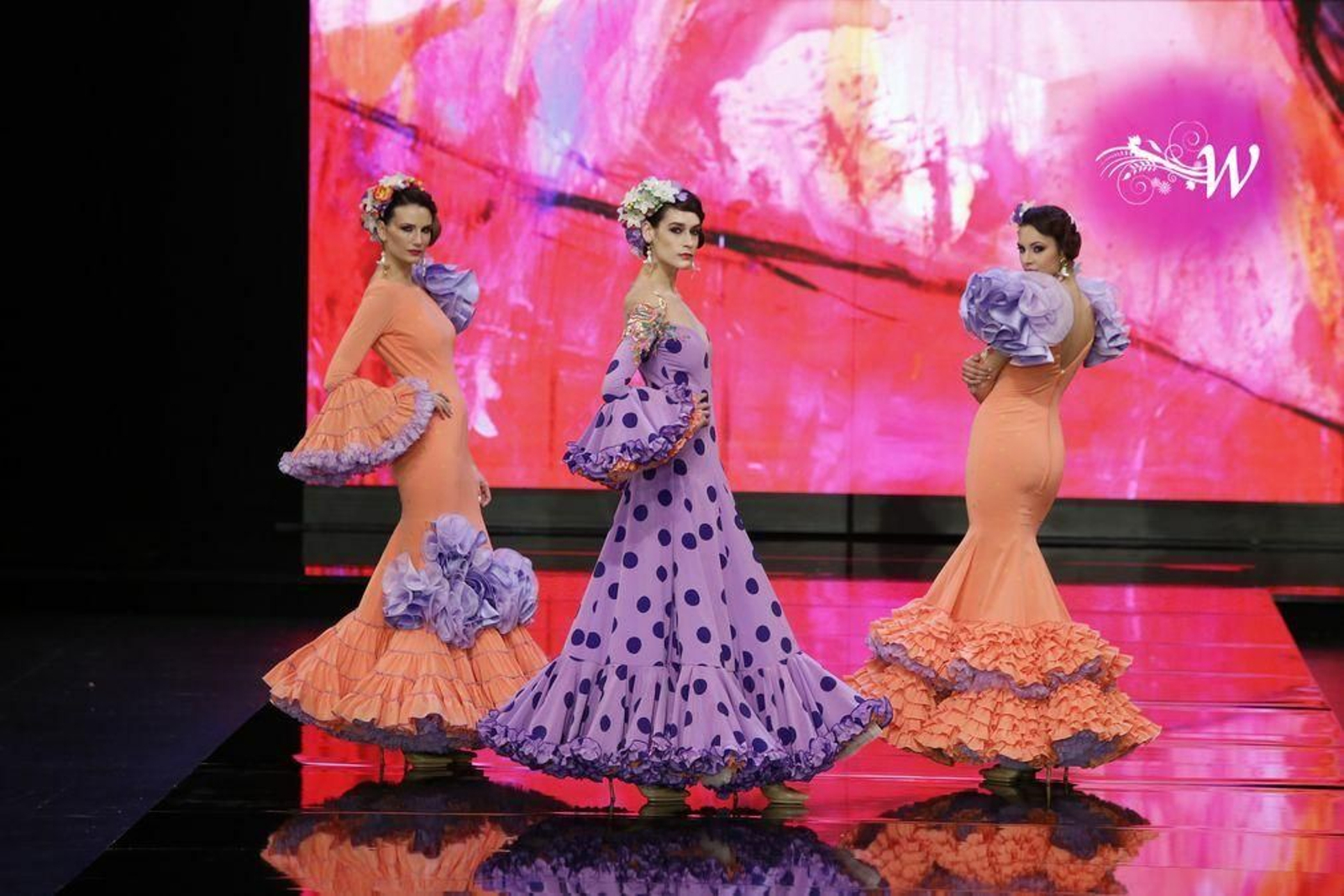 Ángeles Fernández presenta su colección en SIMOF 2020, todas las fotos del desfile