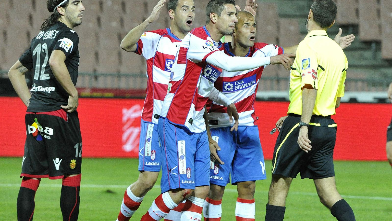 En 2011 fue la última vez que se disputó un duelo a puerta cerrada en Los Cármenes.