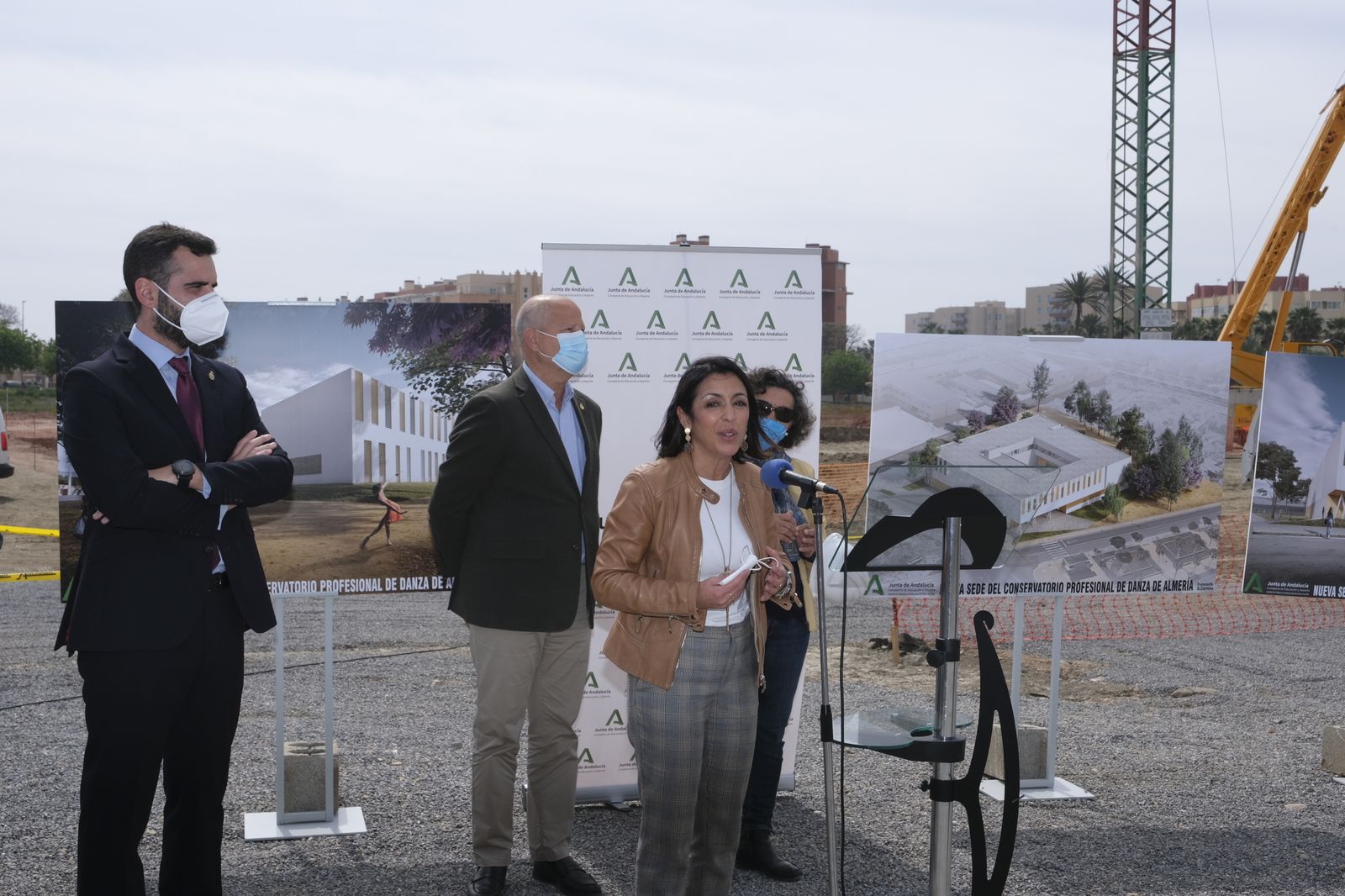 Fotogalería colocación primera piedra Conservatorio Profesional de Danza 'Kina Jiménez' de Almería