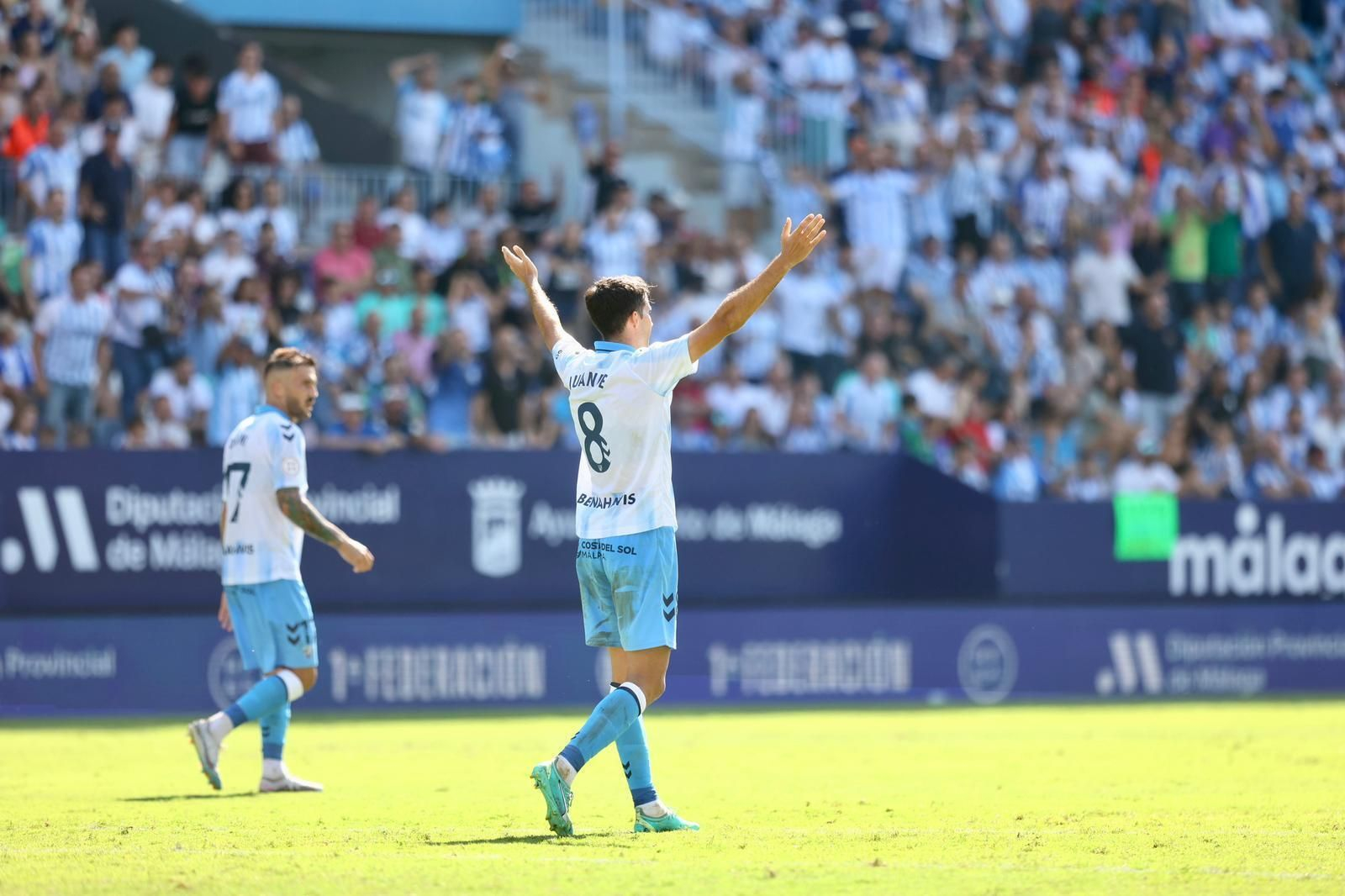 Juanpe protesta durante el partido.